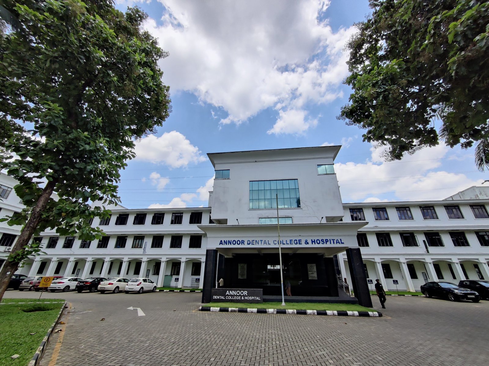 annoor dental college and hospital muvattupuzha