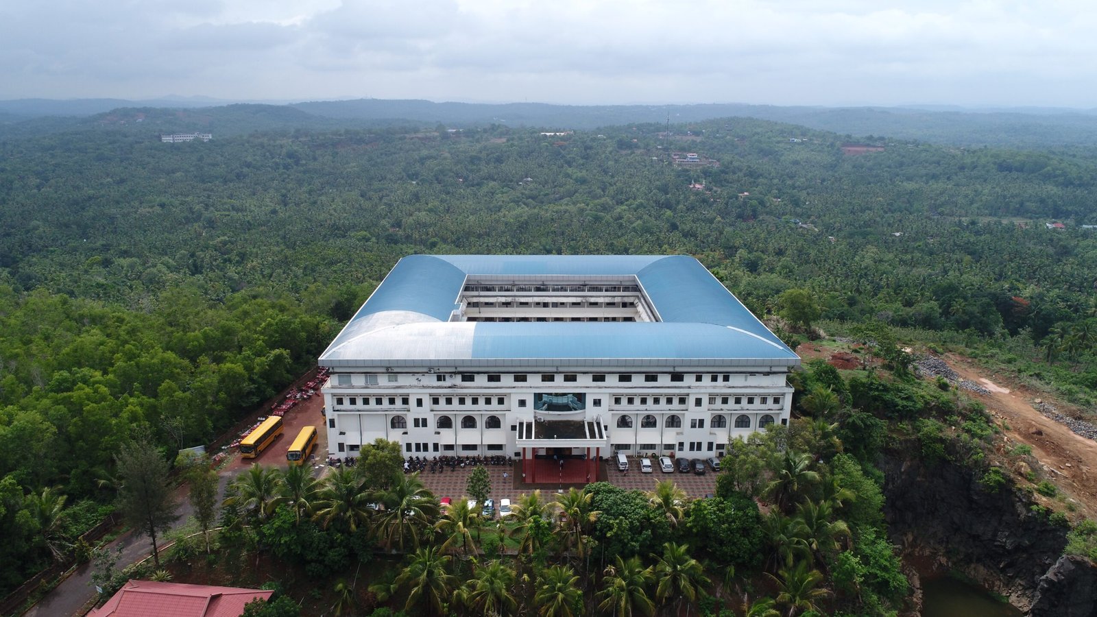 Malabar Dental College Edappal